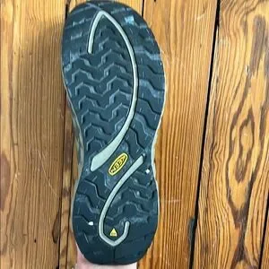 Keen Green and Black Athletic Shoes for Active Adventures Keen BK Newport H2 - 1009965 main image 4